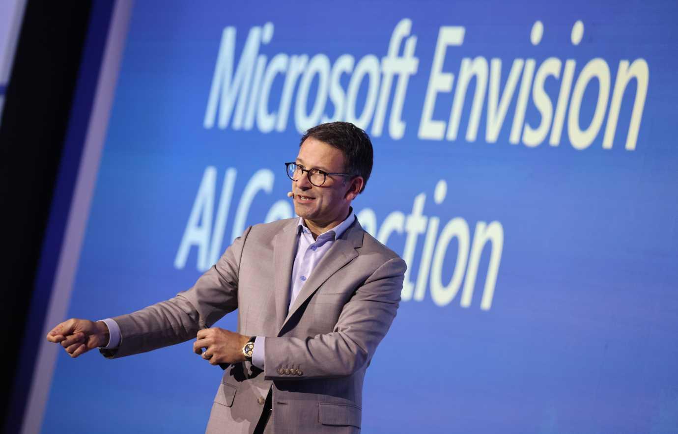 Microsoft saved half a billion dollars thanks to AI in call centers